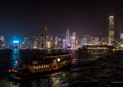 Skyline von Hong Kong bei Nacht